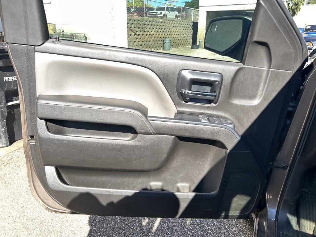 Used 2014 Chevrolet Silverado 1500 W/T RWD image 7