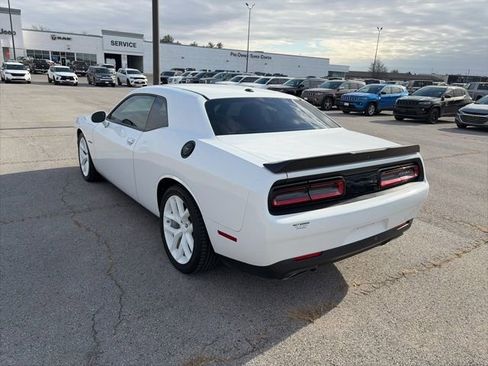 Used 2022 Dodge Challenger R/T w/ Blacktop Package image 4
