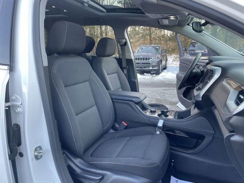 Used 2023 GMC Acadia SLE w/ Driver Convenience Package image 27