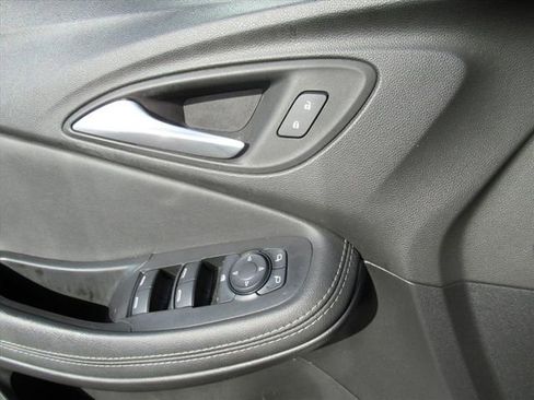 Used 2021 Buick Encore GX Preferred FWD image 18