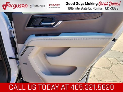 New 2026 GMC Yukon Denali w/ Denali Reserve Package AWD/4WD image 49