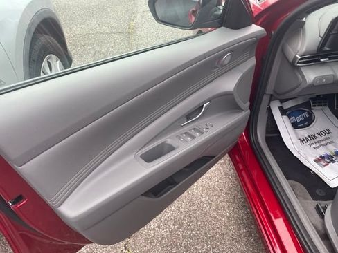 Certified 2025 Hyundai Elantra Sport w/ Cargo Package FWD image 17