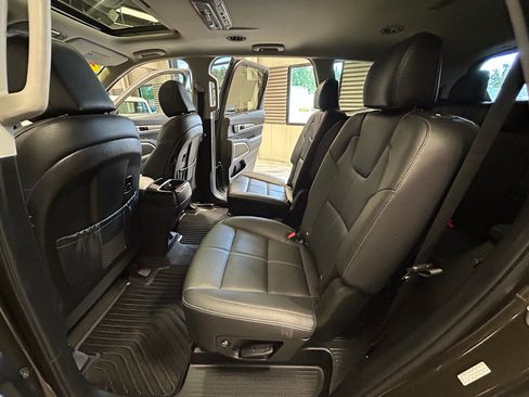 Used 2022 Kia Telluride EX w/ EX Premium Package AWD/4WD image 56
