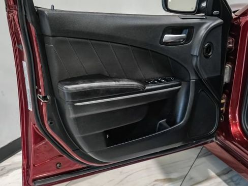 Used 2019 Dodge Charger Scat Pack w/ Driver Confidence Group RWD image 37