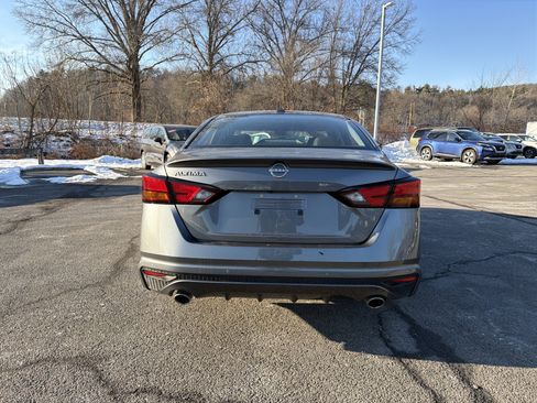 Certified 2025 Nissan Altima 2.5 SV w/ SV Special Edition Package image 6