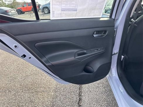 New 2025 Nissan Versa SR w/ Trunk Package image 13