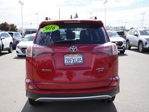 Used 2016 Toyota RAV4 Limited AWD/4WD image 9