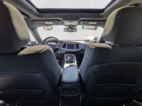Used 2019 Dodge Challenger SXT w/ Driver Convenience Group image 20