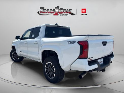 Certified 2026 Toyota Tacoma TRD Sport AWD/4WD image 7