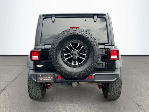 Certified 2025 Jeep Wrangler Unlimited Sport AWD/4WD image 6