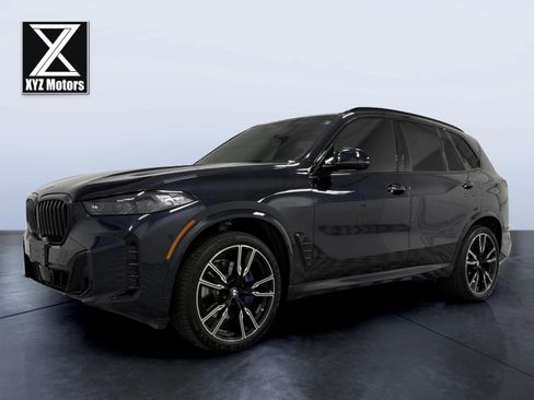 Used 2024 BMW X5 xDrive40i AWD/4WD image 2