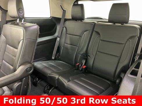 Certified 2019 GMC Acadia Denali w/ Technology Package image 15