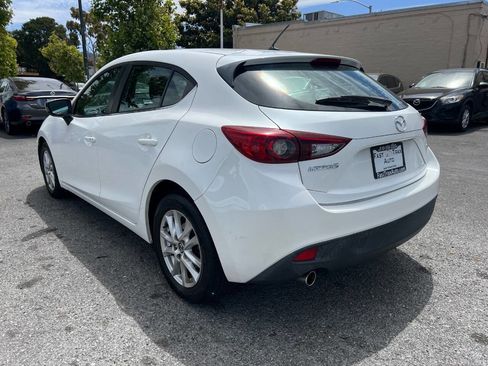 Used 2016 MAZDA MAZDA3 i Touring FWD image 3