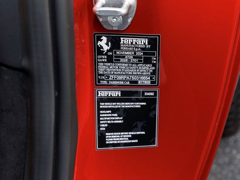 Used 2025 Ferrari Roma Spider RWD image 30