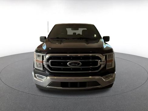 Used 2023 Ford F150 XLT w/ Equipment Group 301A Mid RWD image 4