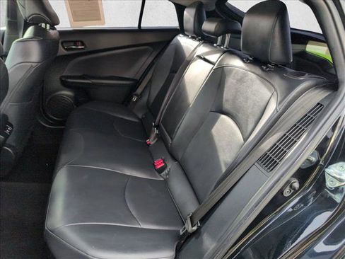 Used 2021 Toyota Prius Prime XLE w/ Carpet Mat Package (TMS) image 19