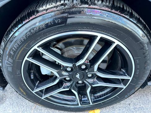 Used 2023 Ford Mustang Premium image 8