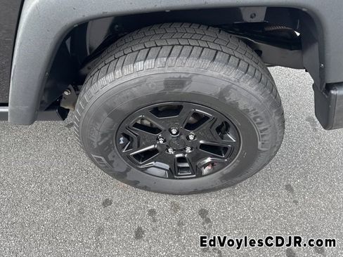 Used 2015 Jeep Grand Cherokee Laredo w/ Quick Order Package 23E image 27