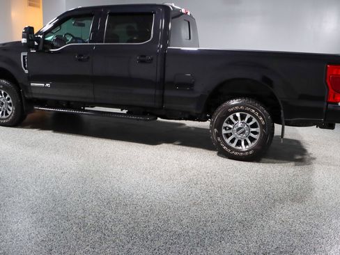 Used 2022 Ford F250 Lariat w/ Lariat Ultimate Package image 10