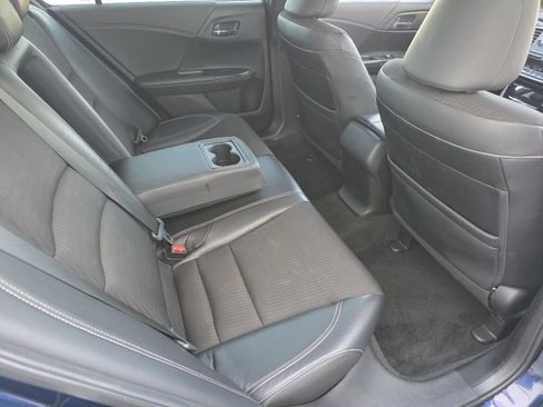 Used 2016 Honda Accord Sport image 24