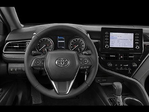 Used 2021 Toyota Camry SE w/ Cold Weather Package FWD image 40
