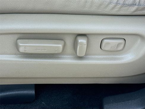 Used 2022 Honda Pilot Touring image 23