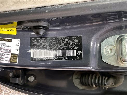 Used 2012 Toyota Prius Three FWD image 33