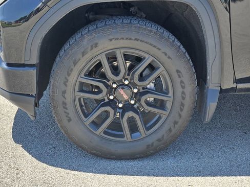 Used 2022 GMC Sierra 1500 Elevation AWD/4WD image 9