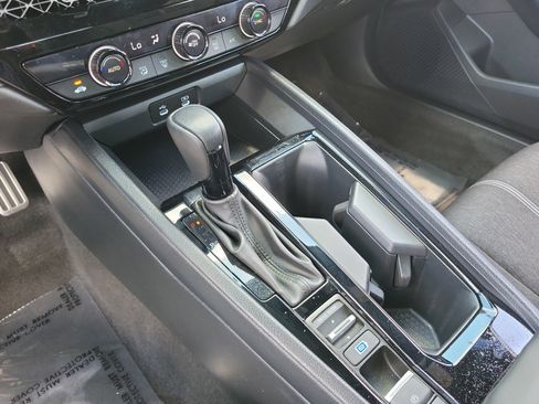 Used 2023 Honda Accord Sport image 25