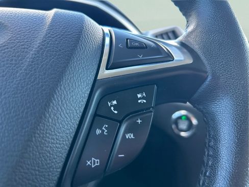 Used 2020 Ford Edge SEL FWD image 15