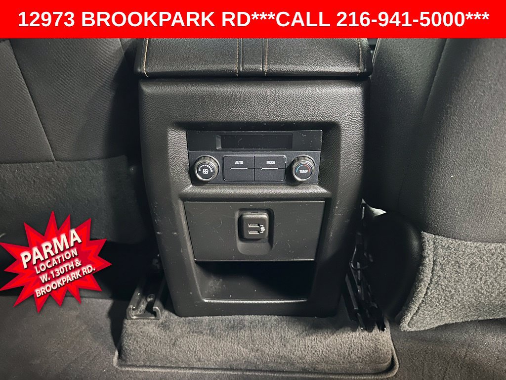 Used 2020 Chevrolet Traverse LS FWD image 25