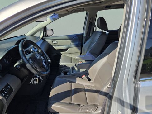 Used 2012 Honda Odyssey Touring image 15