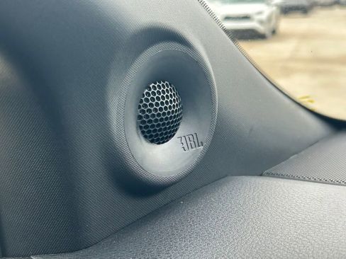 Used 2025 Toyota Sienna XSE w/ XSE Premium Package image 41