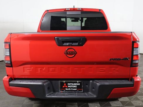 Used 2024 Nissan Frontier PRO-4X w/ Off-Road Protection Package image 9