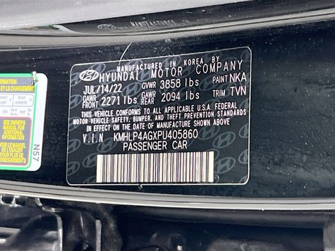 Used 2023 Hyundai Elantra Limited w/ Cargo Package image 33