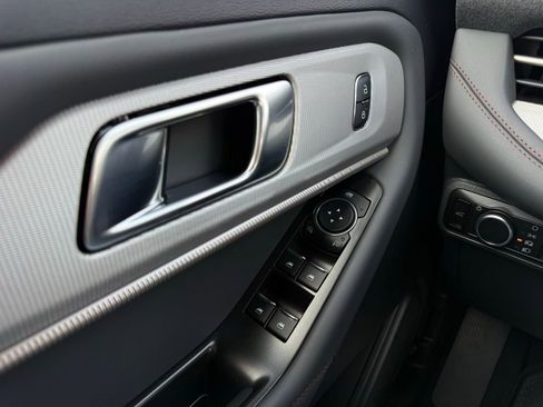 New 2026 Ford Explorer Active image 12