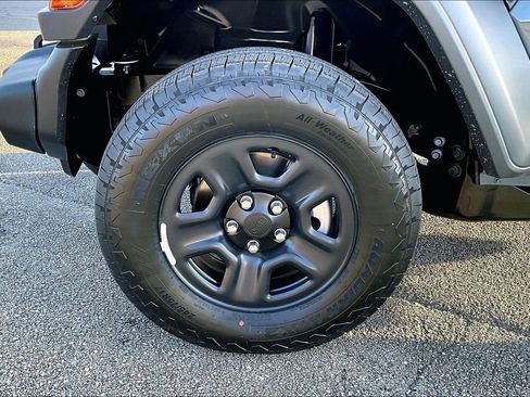 New 2026 Jeep Wrangler Sport AWD/4WD image 12