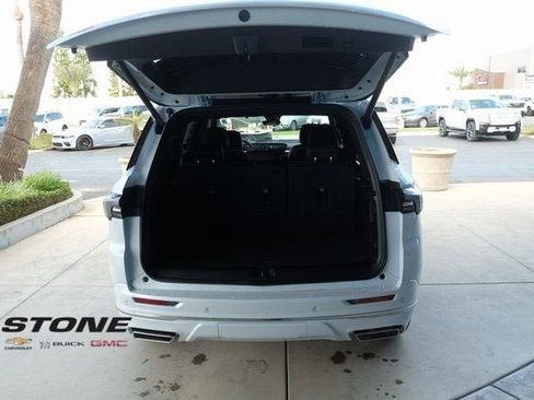 New 2026 Buick Enclave Avenir w/ Super Cruise Package image 32