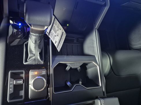New 2026 Toyota Tundra Limited AWD/4WD image 28