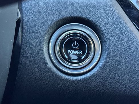 Certified 2024 Cadillac Lyriq Luxury AWD/4WD image 23