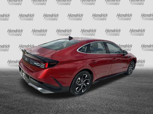 Used 2025 Hyundai Sonata SEL FWD image 10