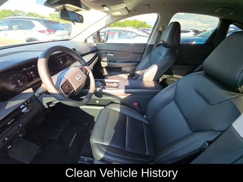Used 2025 Nissan Murano SV FWD image 4