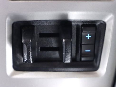 Used 2020 Ford F150 Lariat w/ Equipment Group 502A Luxury image 24