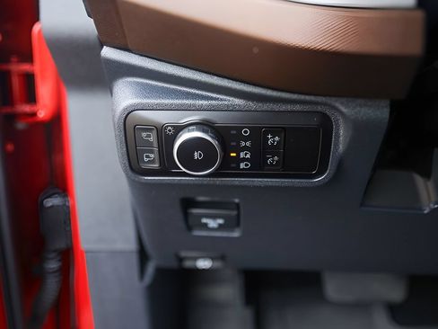 Used 2023 Ford Bronco Outer Banks AWD/4WD image 18