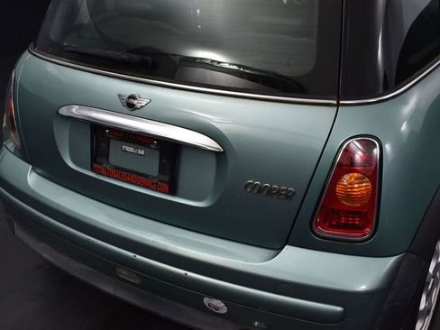 Used 2002 MINI Cooper Hardtop FWD image 15