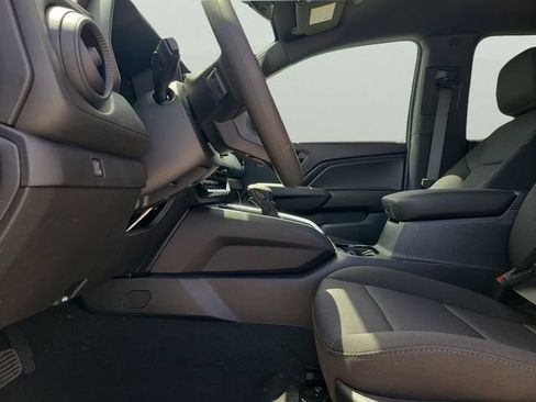 New 2026 Chevrolet Colorado W/T w/ WT Custom Package RWD image 18
