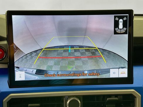 Used 2025 Toyota Tacoma TRD Off-Road w/ TRD Off Road Upgrade Package image 13