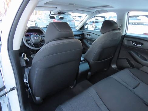 Certified 2023 Honda Accord EX image 12