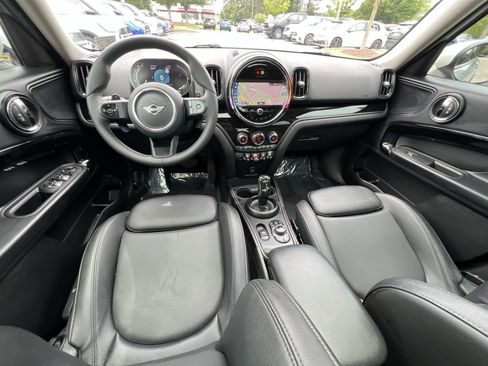 Used 2024 MINI Cooper Countryman S FWD image 2