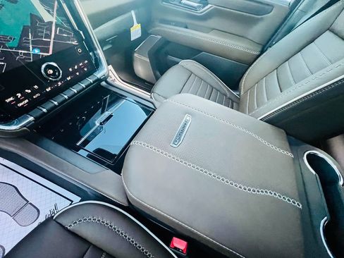 New 2026 GMC Yukon Denali Ultimate image 21